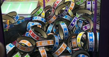 Smart Industries’ Ticket Crane Craze – September 2018 Smart Industries' ticket rings in their Giant Taj Mahal crane.