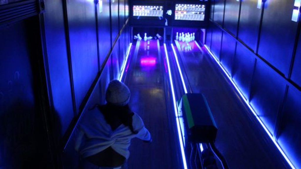 Mobile Bowling Center Rolls Around Mero Detroit