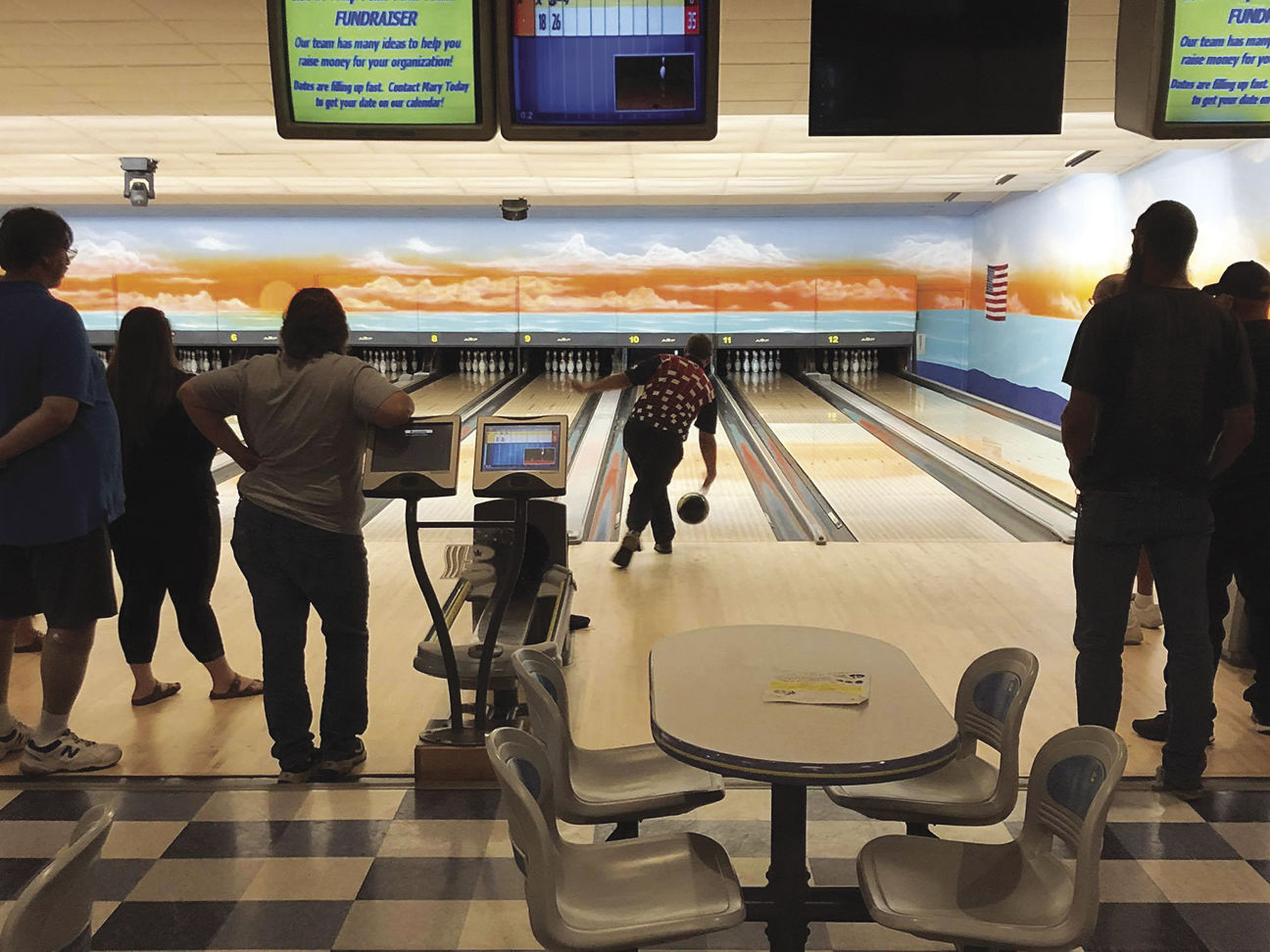 Wisconsin Bowling Alley Closes After Nearly 60 Years