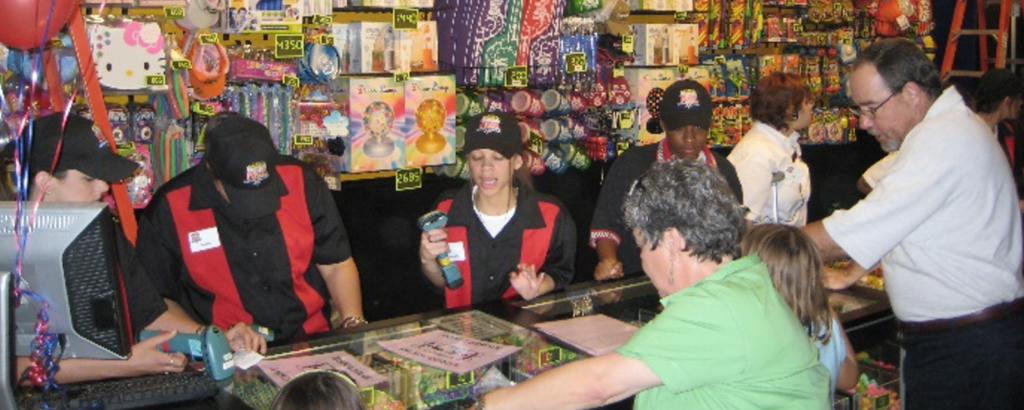 Gameroom Guru 0422 - prize counter picture