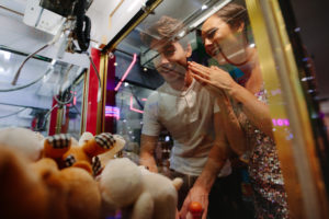 Happy crane players - Adobe Stock