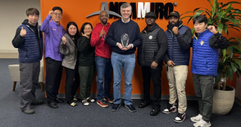 Andamiro USA Wins D&B Supplier of the Year Award