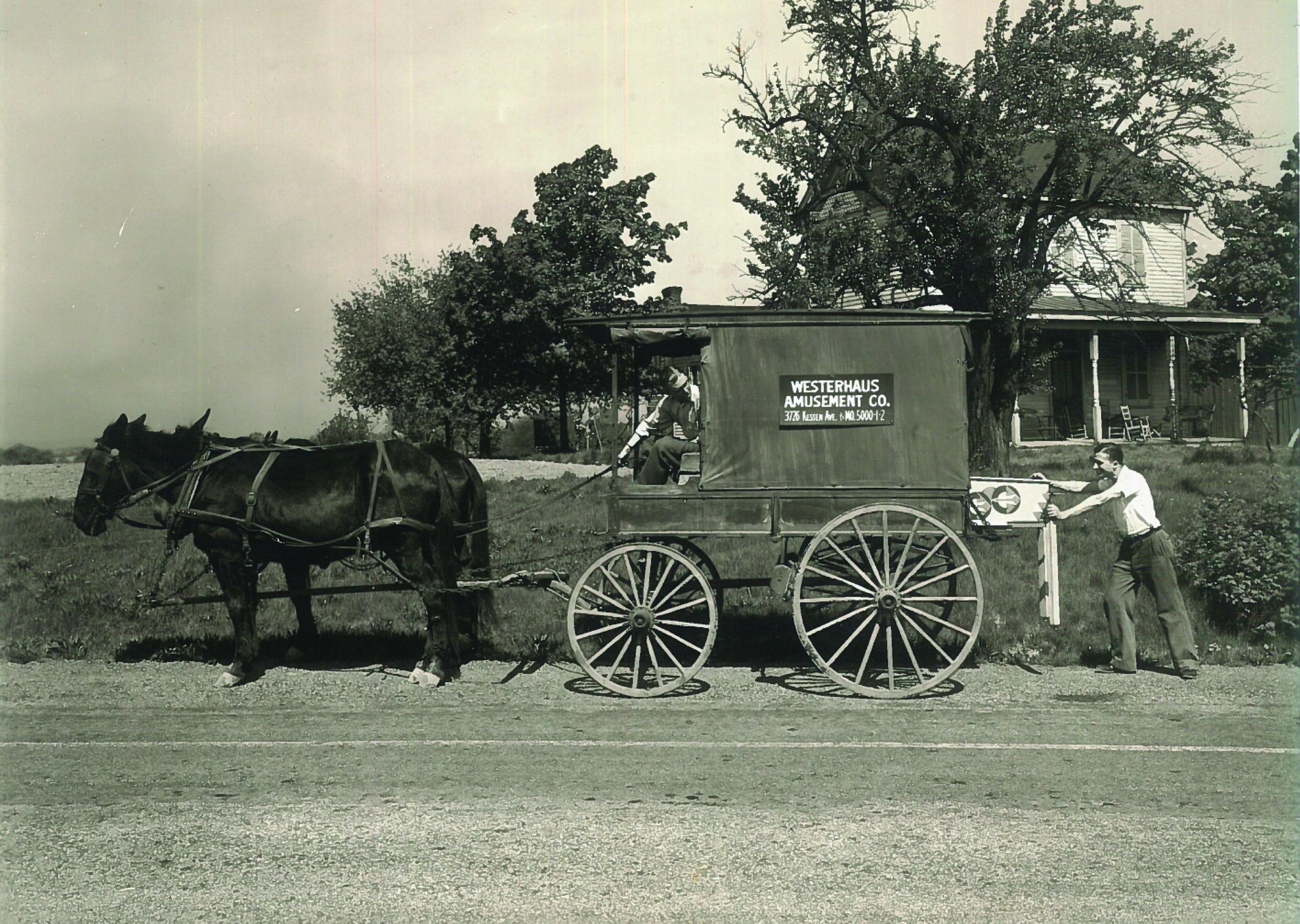 Pioneer horse & buggy delivering pinball machine
