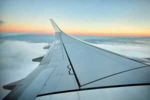 Airplane wing - Editorial 1223